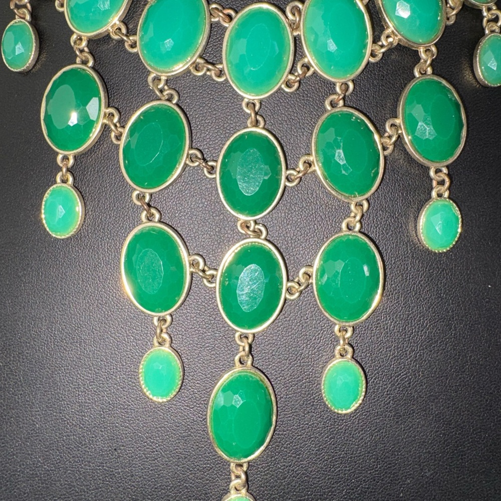 Stunning Green Statement Necklace - image 2